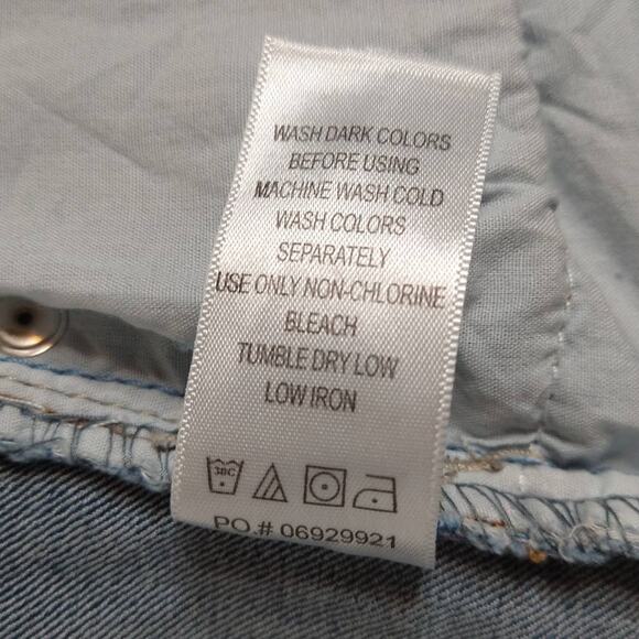 Anthropologie Ellos Button Fly Denim Shorts Size 32 5X plus Cuffed Hem - Picture 7 of 7